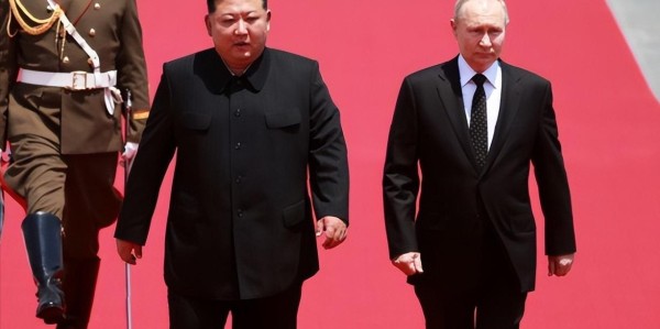 万万没想到，金正恩刚访华回国，美媒就公开了特朗普的绝密计划