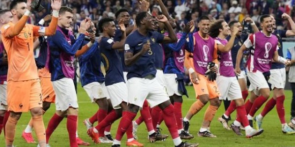 500万彩票网-【世界杯】姆总双响超C罗平梅西，法国3比1波兰