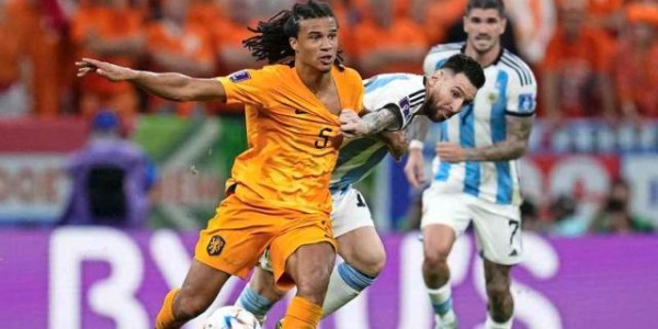 500万彩票网-荷兰再度点球出局 范加尔的“空城计”还是露馅了